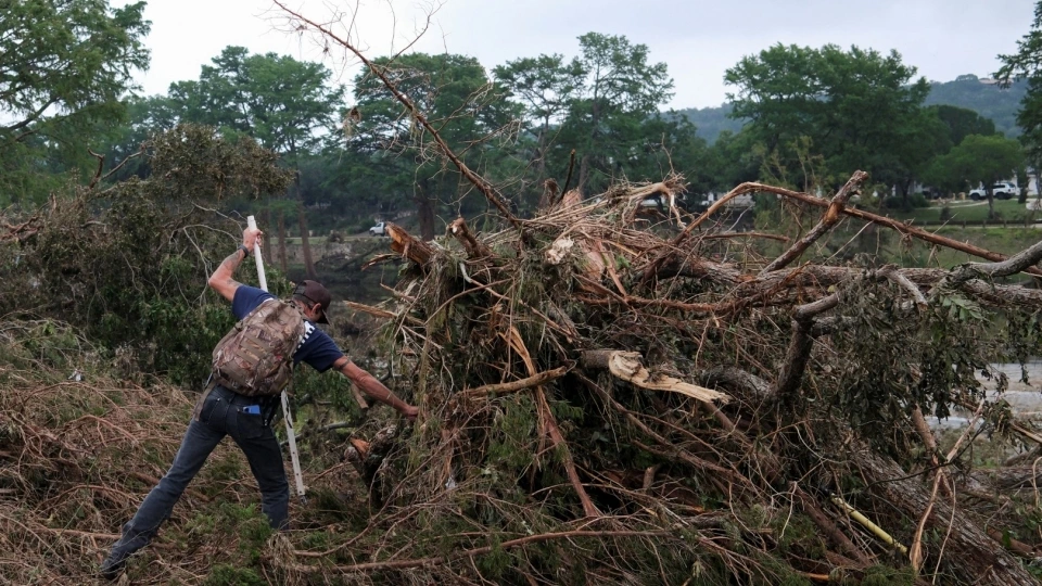 Lý giải nguyên nhân mưa lũ kinh hoàng ở Texas, Mỹ khiến hơn 100 người thiệt mạng